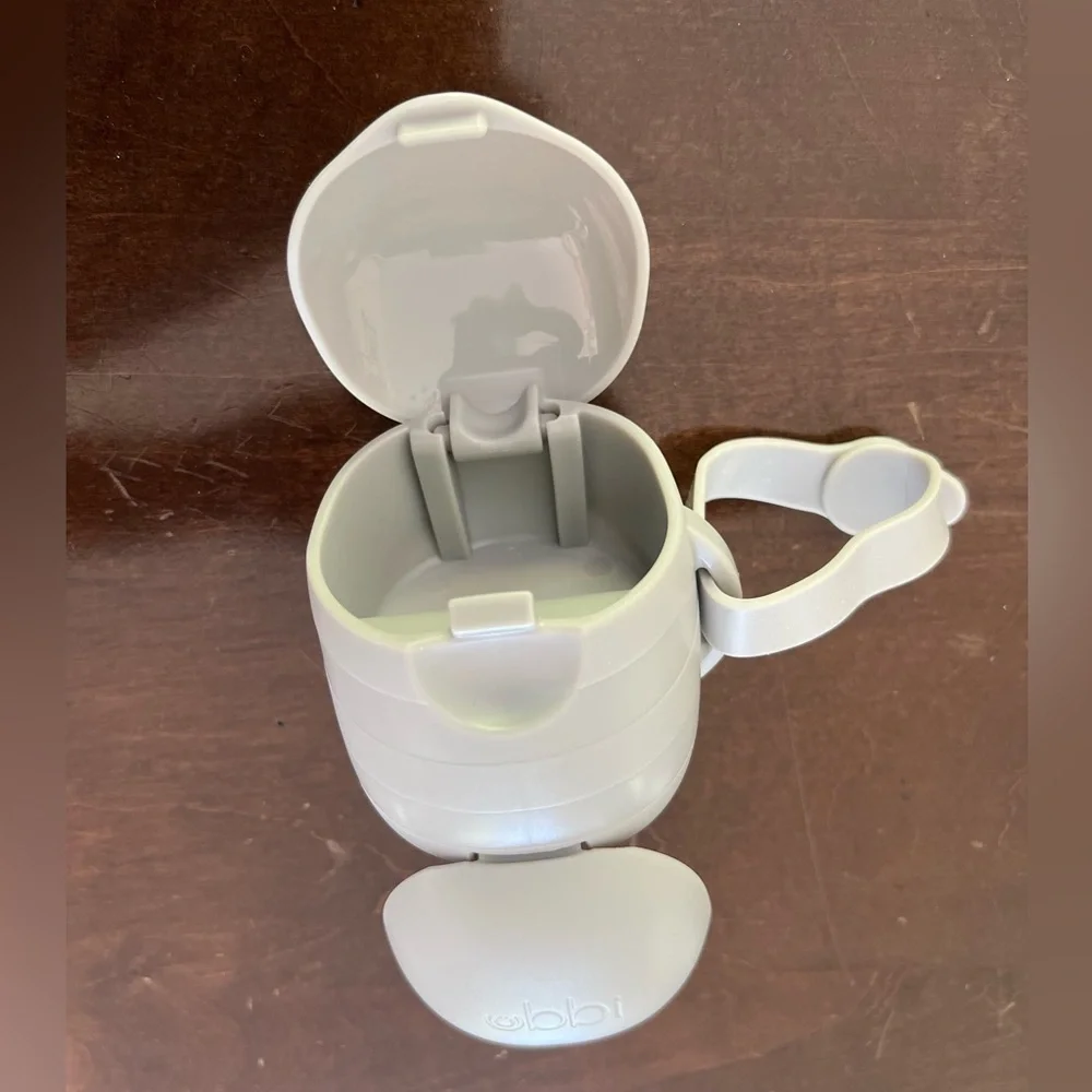 Baby infant ubbi pacifier travel holder